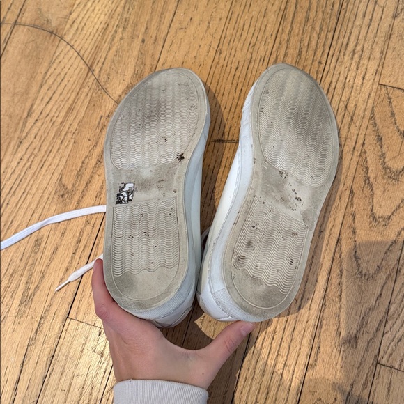 Common Projects - Picture 6 of 6